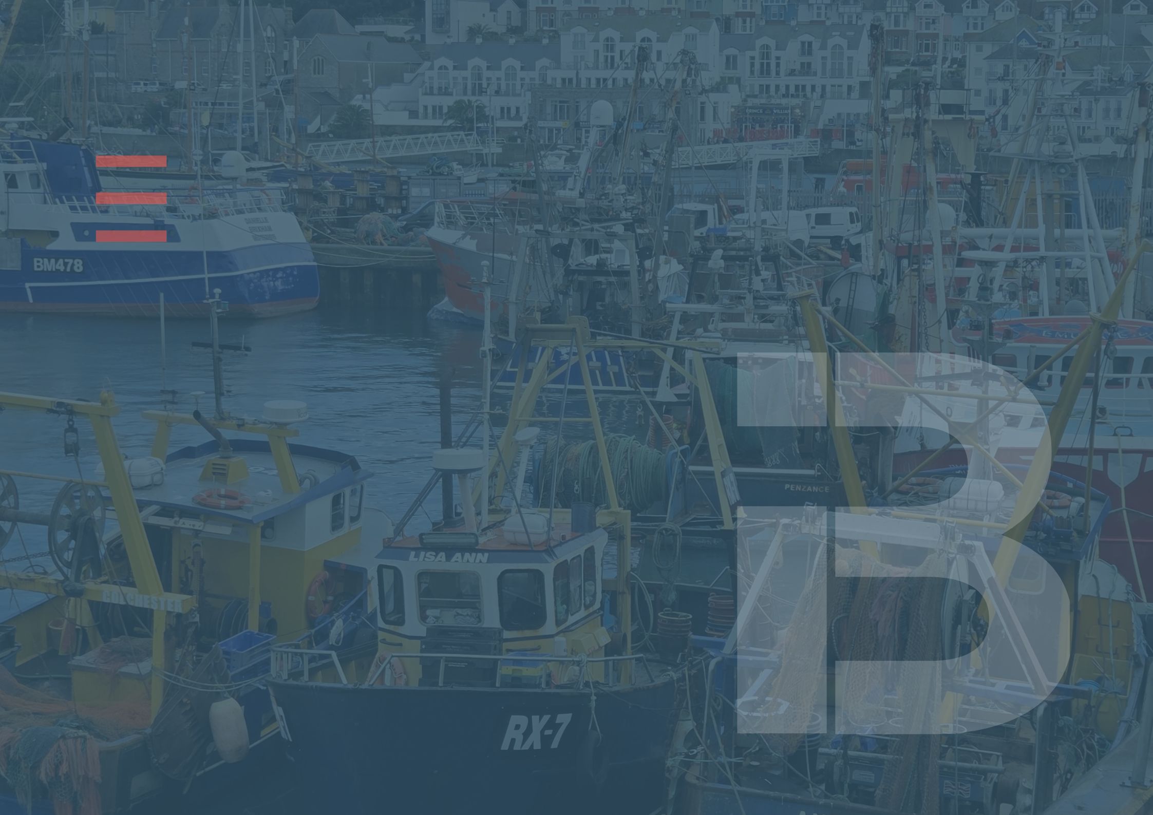 Image of fishing boats by the pier